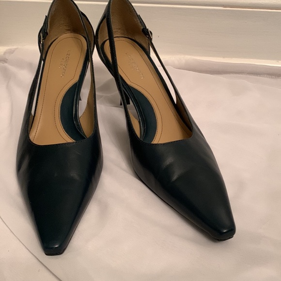 Liz Claiborne Green Flex Classic Cut-out Sides Pointed Toe Heels. 10M - Picture 12 of 15